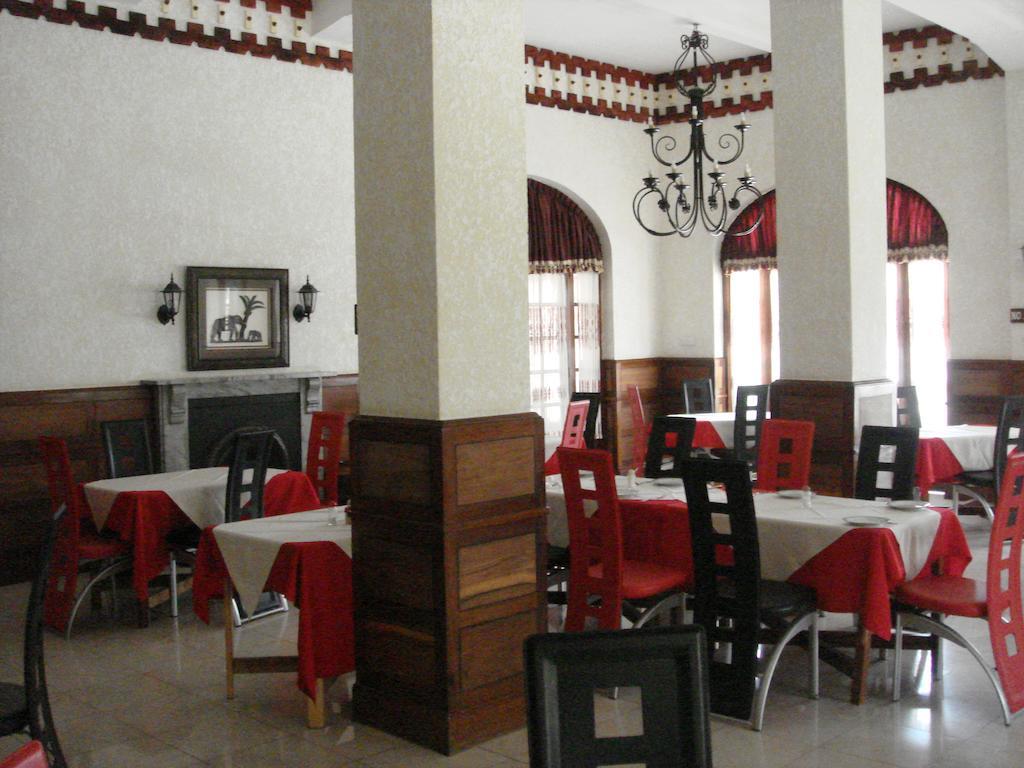 New Dodoma Hotel Екстериор снимка