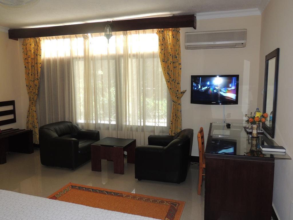New Dodoma Hotel Стая снимка