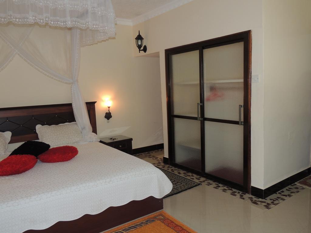 New Dodoma Hotel Стая снимка